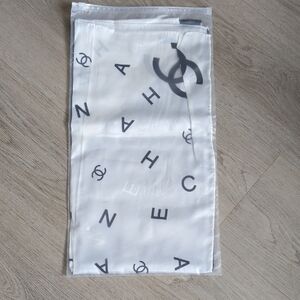 White and Black Logo Print Scarf